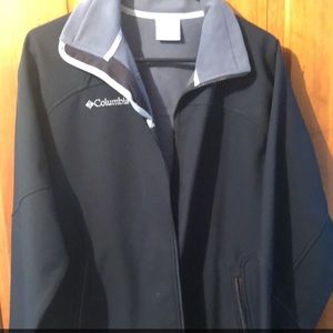 Columbia soft shell water and wind resistant men’s